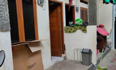 Rumah kostan dan kontrakan 3 lt di Tegal Parang Jak Sel 1,9 M