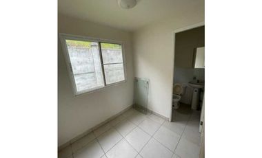 VENDO EXCELENTE Y AMPLIA VIVIENDA EN ARRAIJAN PLAYA DORADA LAS OLAS 3R