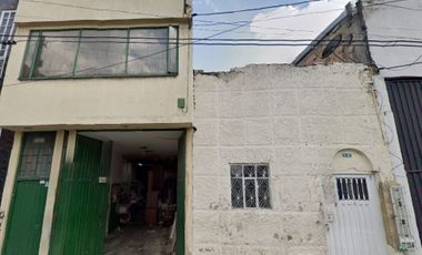 Casa-Barrio Olaya-Bogota