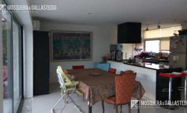 Casa en venta en Santa Catalina