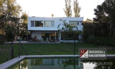 Casa en venta en Santa Catalina