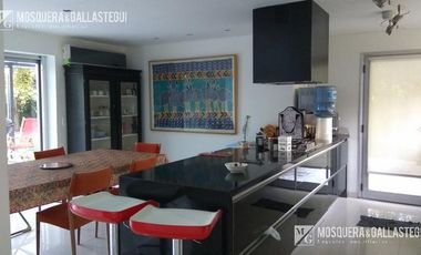 Casa en venta en Santa Catalina