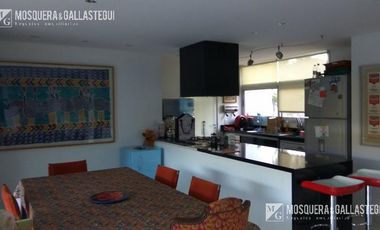 Casa en venta en Santa Catalina