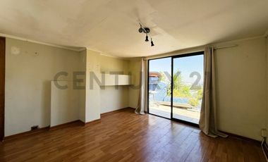 Se arrienda casa, Sector Los Domínicos, Las Condes