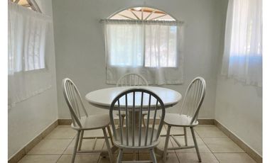 ALQUILO ESPECTACULAR casa Amueblada en Clayton.