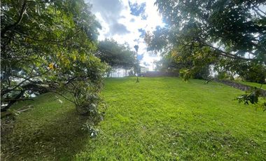 VENDO HERMOSA CASA EN CERROS DE SUBA