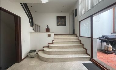 VENDO HERMOSA CASA EN CERROS DE SUBA