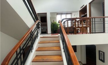 VENDO HERMOSA CASA EN CERROS DE SUBA