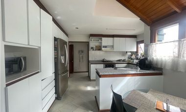 VENDO HERMOSA CASA EN CERROS DE SUBA