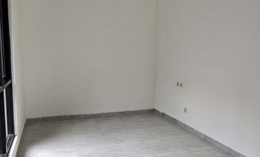 Menarik rumah brand new baru di Nusa Loka BSD CIty