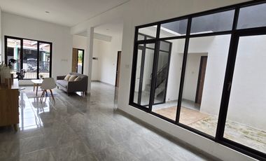 Menarik rumah brand new baru di Nusa Loka BSD CIty