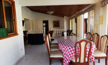 Se vende hermosa quinta en chinauta se permuta hasta un 40%