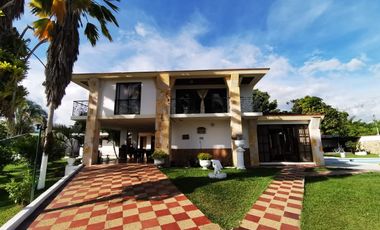 Se vende hermosa quinta en chinauta se permuta hasta un 40%