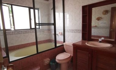Se vende hermosa quinta en chinauta se permuta hasta un 40%