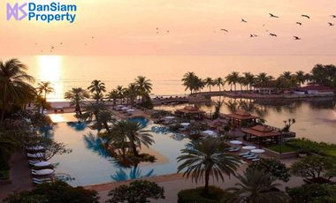 Beachfront Condo in Hua Hin with Stunning Sea View