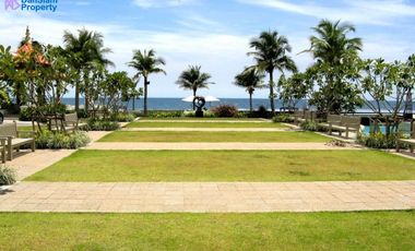 Beachfront Condo in Hua Hin with Stunning Sea View