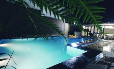 Vila mewah Dago Resort LUX dengan private pool hanya 6 juta/ malam