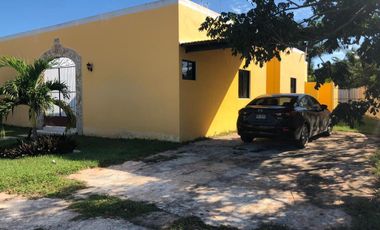 VENTA  CASA DE UN PISO EN PRIVADA BASPUL