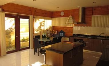 Modern House For Rent in Talamban Village