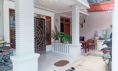 Kost Dekat Universitas YARSI dan ITC Cempaka Mas