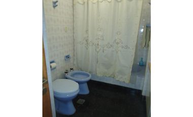 Piso 4 ambientes con dependencia Zona: Microcentro