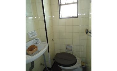 Piso 4 ambientes con dependencia Zona: Microcentro