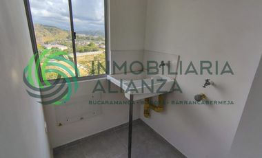 apartamento en arriendo en altos de san antonio de carrizal. Cod A17283