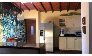 Casa en Arriendo en Envigado sector Las Brujas