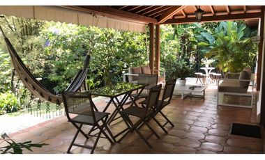 Casa en Arriendo en Envigado sector Las Brujas