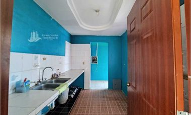 VENDO CASA CON POZO EN LAS LOMAS