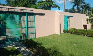 VENDO CASA CON POZO EN LAS LOMAS