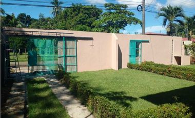 VENDO CASA CON POZO EN LAS LOMAS