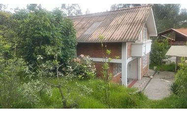 2 casas en venta sector monay guncay totoracocha con amplia area verde