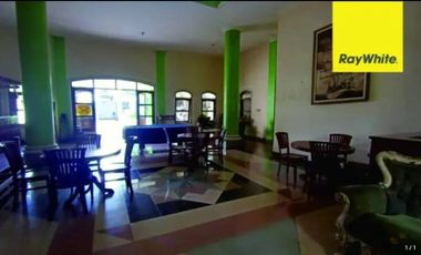 DIJUAL Hotel budged tengah kota Jl. Achmad Jais sby