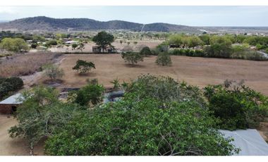 Se vende Quinta productiva sector los Bajos de Montecristi 10 has