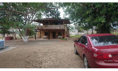 Se vende Quinta productiva sector los Bajos de Montecristi 10 has