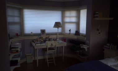 IMPONENTE PROPIEDAD ESTILO AMERICANO DE GRAN CATEGORIA