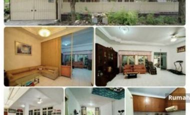 Rumah istimewa di dharmahusada indah barat SBY