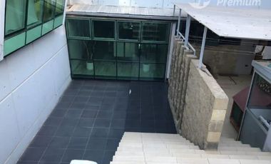 Vive en Pirque: Casa con Piscina, Gimnasio y Entorno Natural