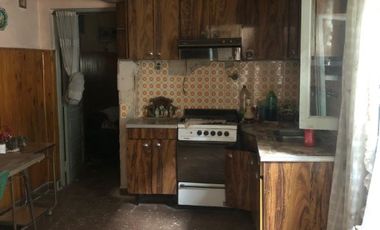Casa PH en venta en Villa Dominico