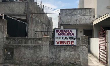 Casa PH en venta en Villa Dominico