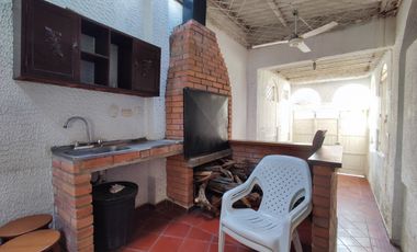 casa en venta en quinta oriental. Cod V30034