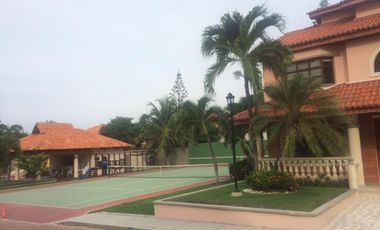 casa condominio en venta en villa campestre. Cod V5100
