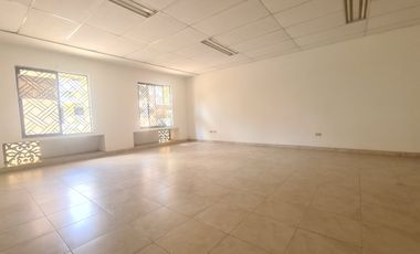 COD. 278 - SE ARRIENDA OFICINA - BARRIO: CENTRO
