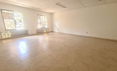COD. 278 - SE ARRIENDA OFICINA - BARRIO: CENTRO