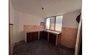 Alquiler De Departamento En La Av. José María Eguren