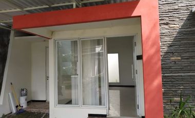 Rumah dijual La Diva Green Hills Menganti Gresik