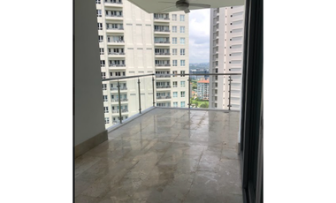 APARTAMENTO 411m2 EN SANTA MARIA, PH VALERY POINT