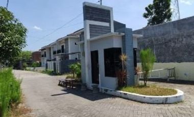 RUMAH 2 LANTAI JAWA TIMUR DESAIN MEZZANINE