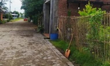 RUMAH 2 LANTAI JAWA TIMUR DESAIN MEZZANINE